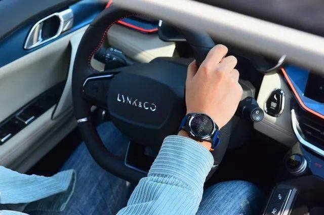 吉利领克06智能控车手表四大亮点解析创新HMI设计