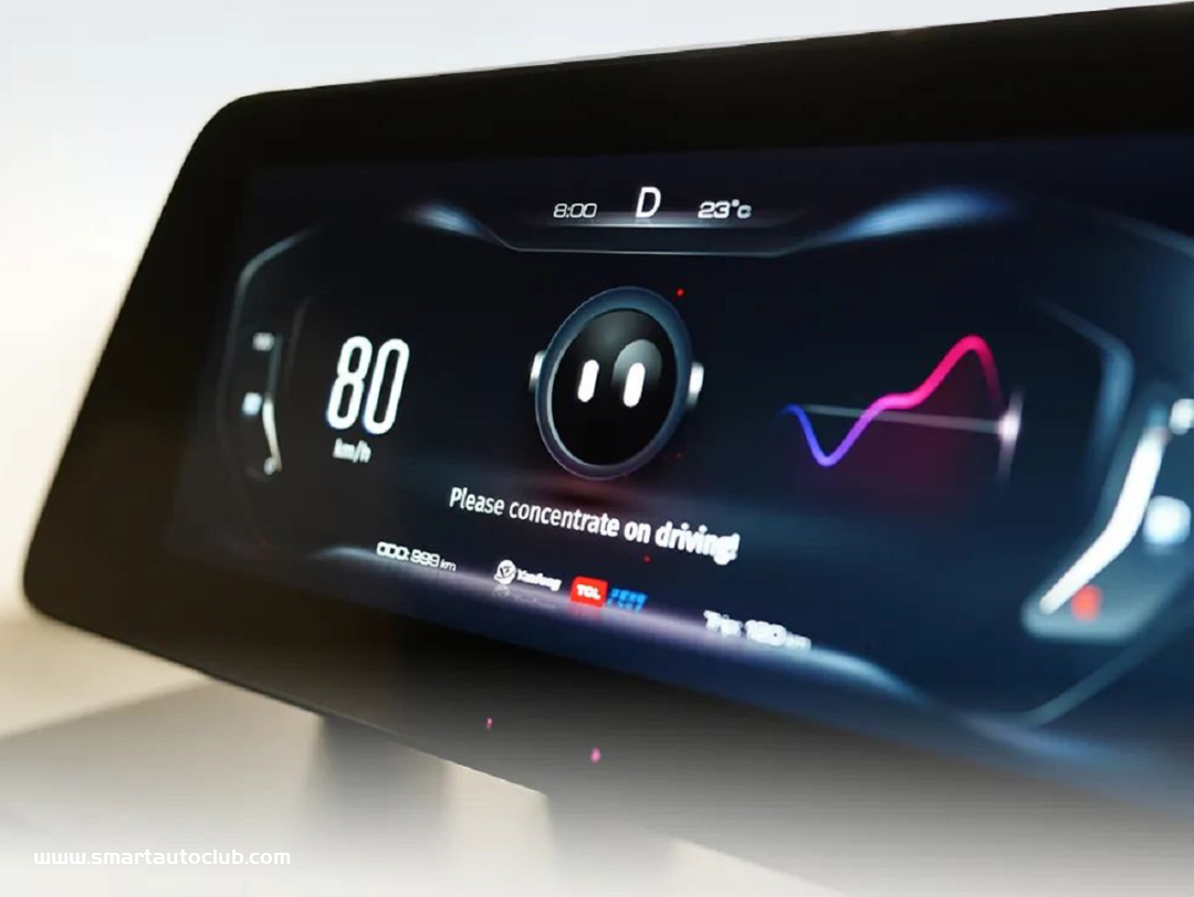 延锋携手华星光电推出业内首款基于屏下摄像头的车规级智慧屏