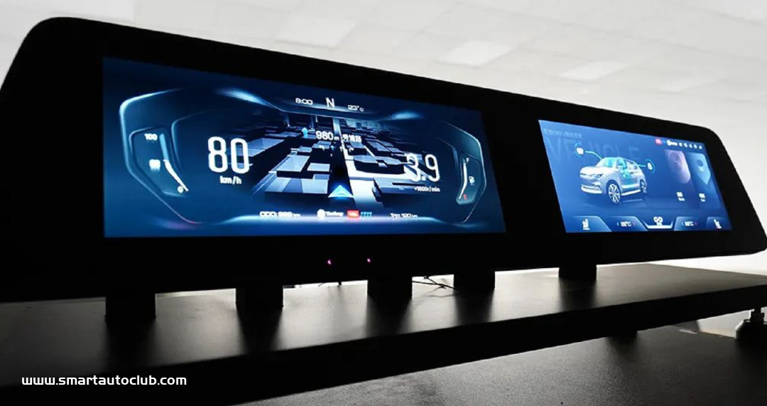 延锋携手华星光电推出业内首款基于屏下摄像头的车规级智慧屏