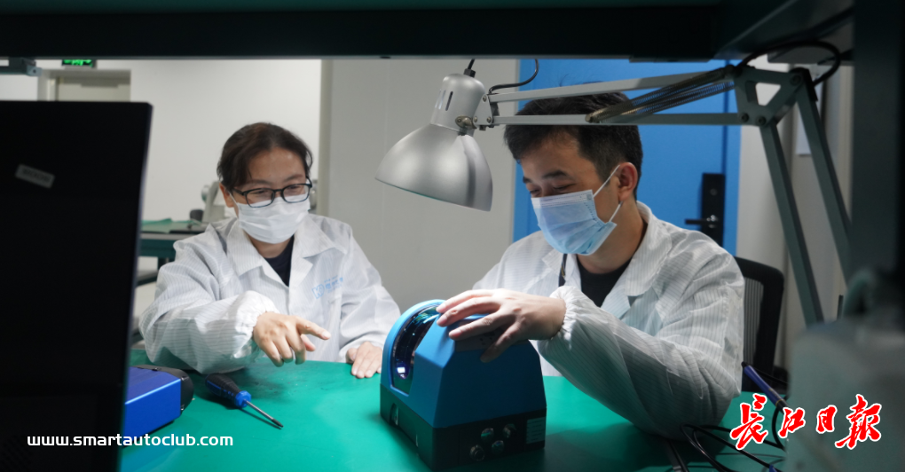 武汉光谷“冒出”一批激光雷达企业，为无人驾驶打造“眼睛”