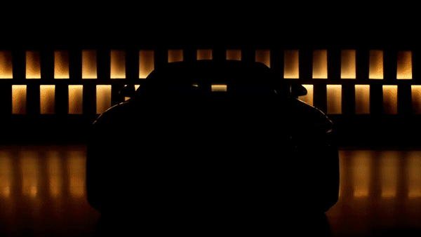 开灯也要有仪式感，这些车灯的点亮方式格调满满