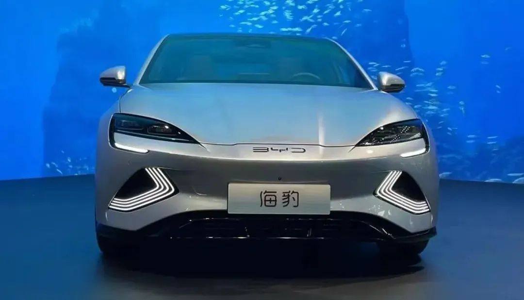 2022粤港澳大湾区车展，比亚迪海豹车灯鉴赏