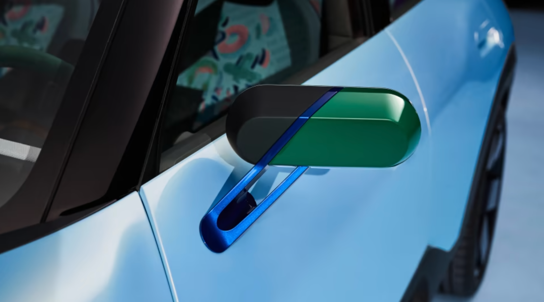 宝马MINI最新概念车，车灯和中控是亮点！